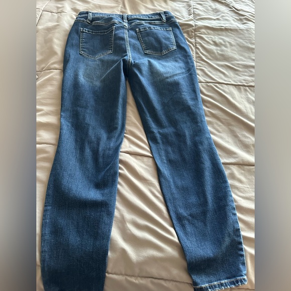 M jeans by Maurice’s Distressed Blue Jeans Set- large regular-EUC - Picture 3 of 8